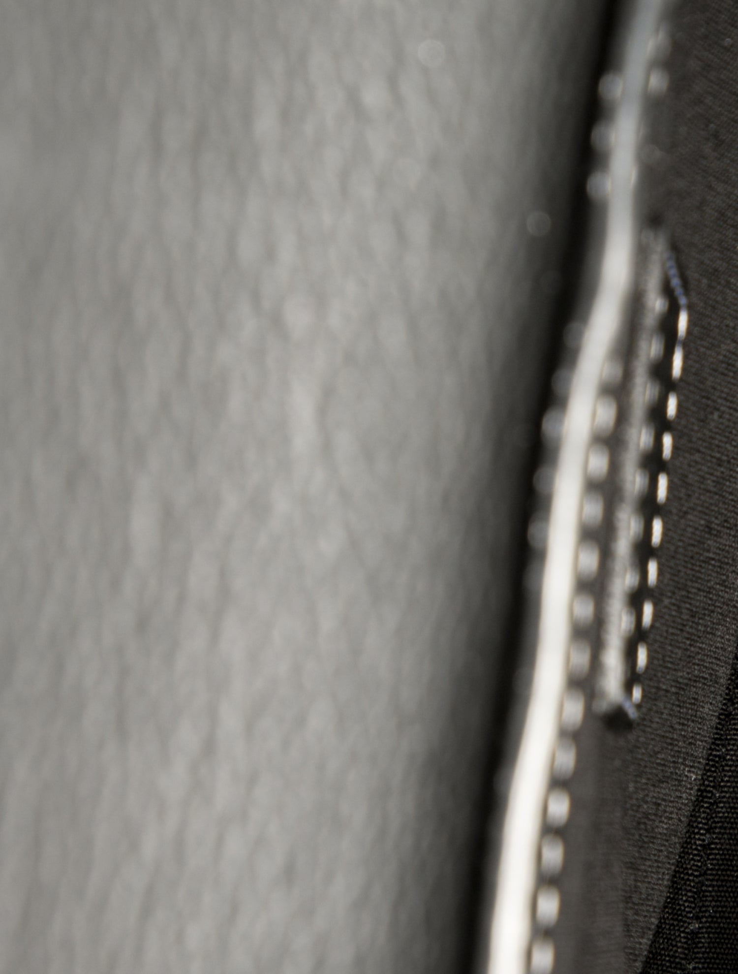 DIOR MEN Leather Crossbody Bag 2022