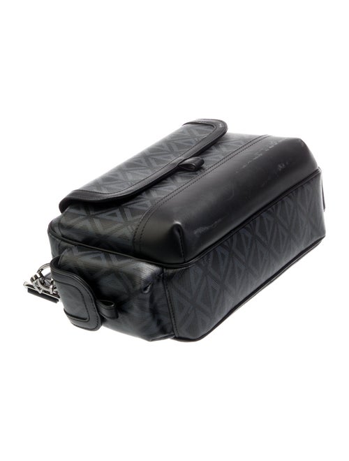 DIOR MEN Hit The Road 2022