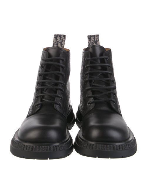 DIOR MEN 2023 Oblique Buffalo Lace-Up Ankle Combat Boots