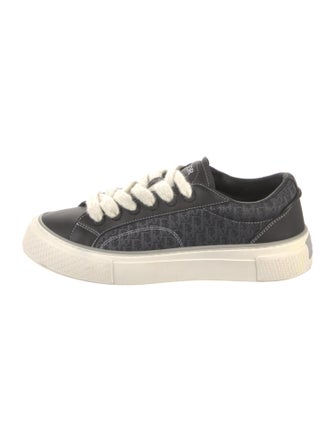 DIOR MEN B33 Spin Sneakers