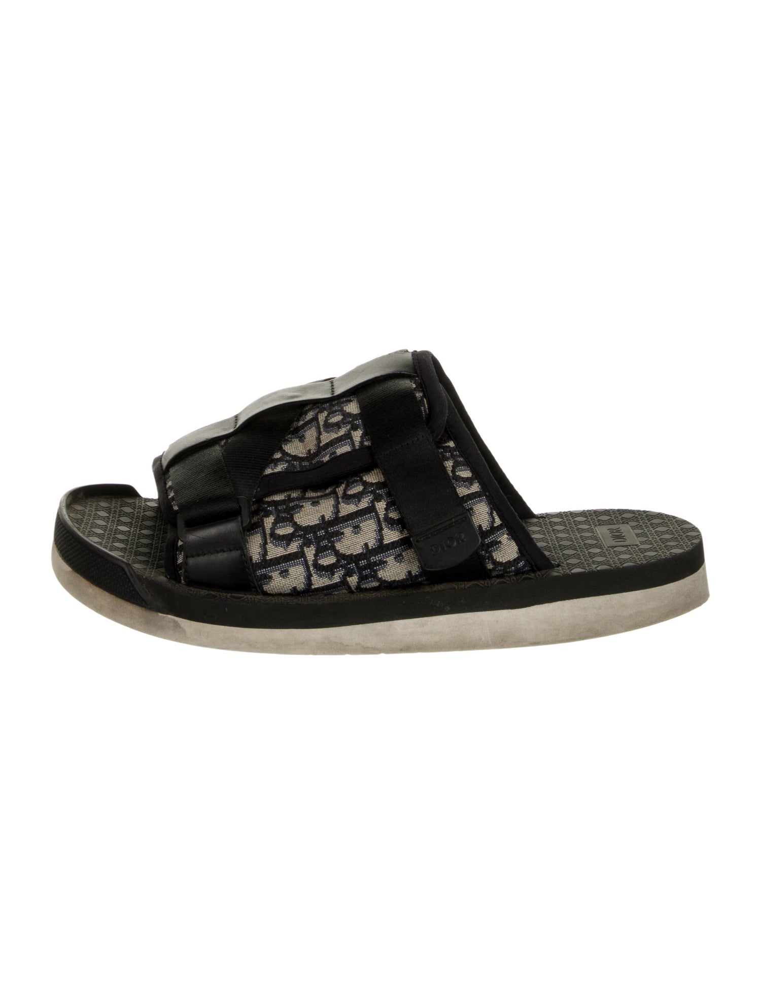 DIOR MEN Cannage Pattern Slides