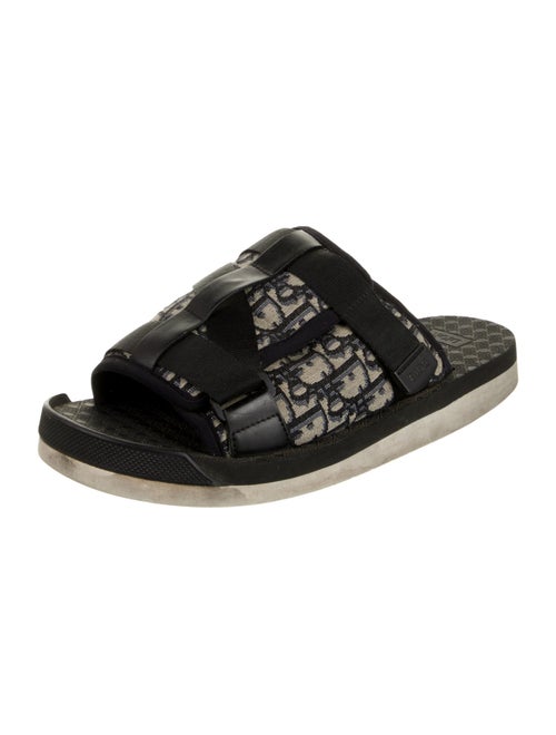 DIOR MEN Cannage Pattern Slides