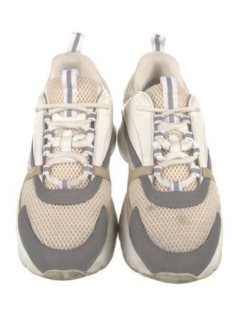 DIOR MEN B22 Sneakers