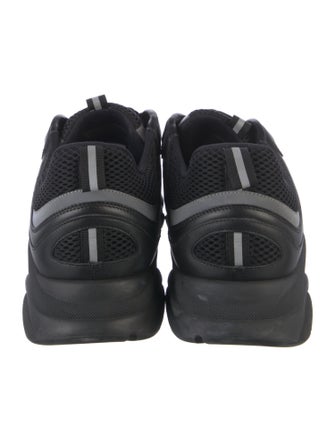 DIOR MEN B22 Sneakers