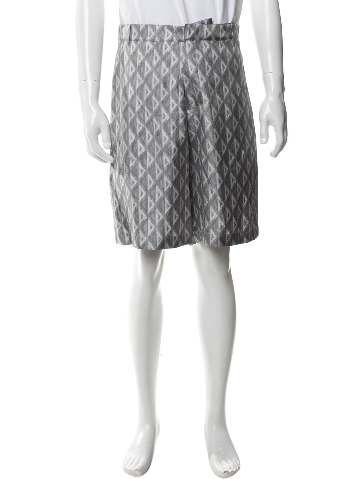 DIOR MEN Cannage Pattern Flat Front Shorts