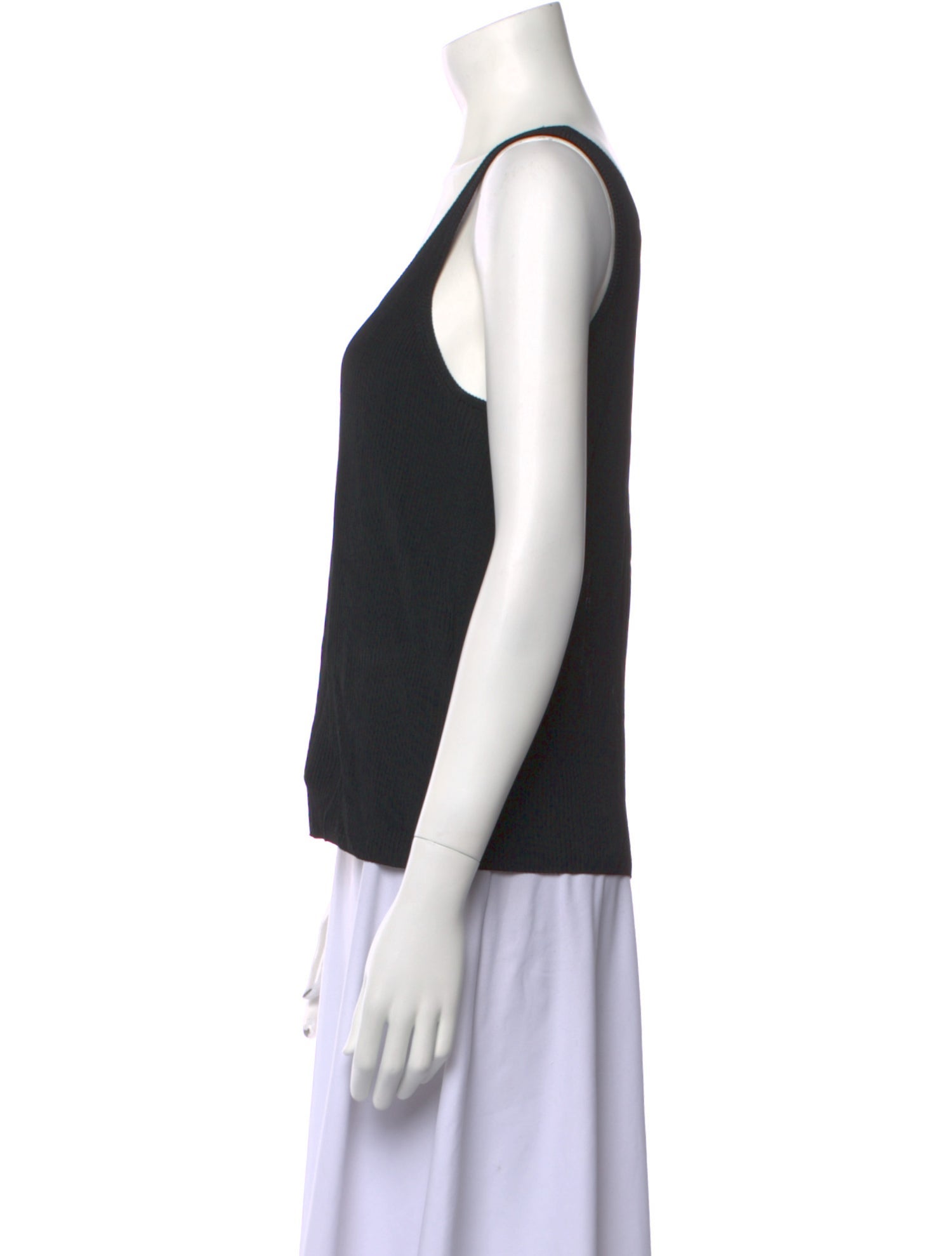 Donna Karan Scoop Neck Sleeveless Top