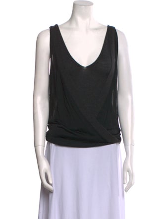 Donna Karan V-Neck Sleeveless Top