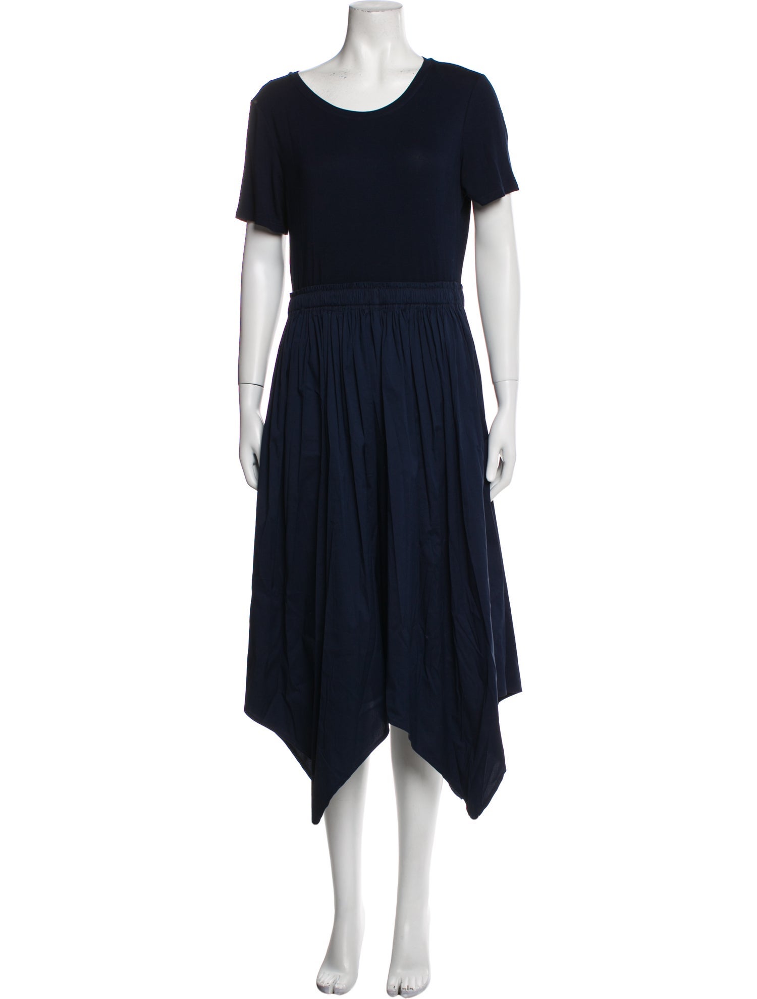 Donna Karan Scoop Neck Long Dress