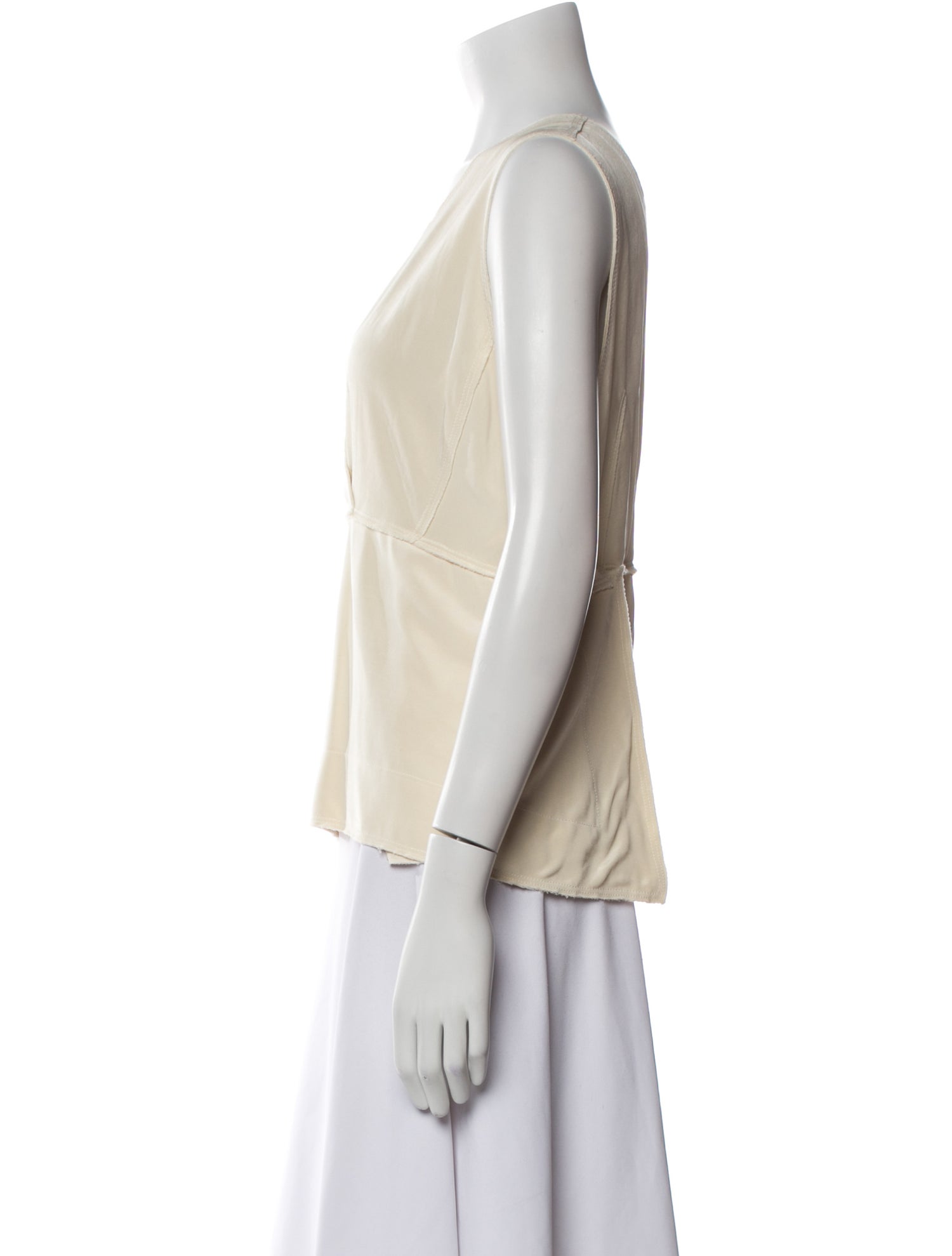 Donna Karan V-Neck Sleeveless Blouse