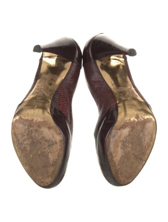 Donna Karan Leather Printed Pumps