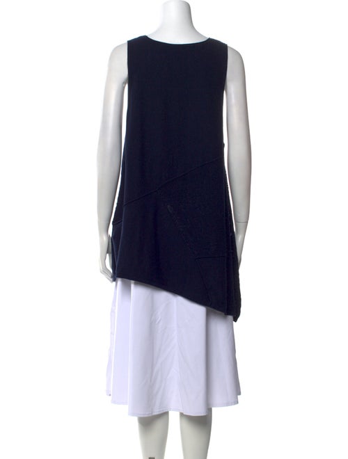 Donna Karan Scoop Neck Sleeveless Tunic