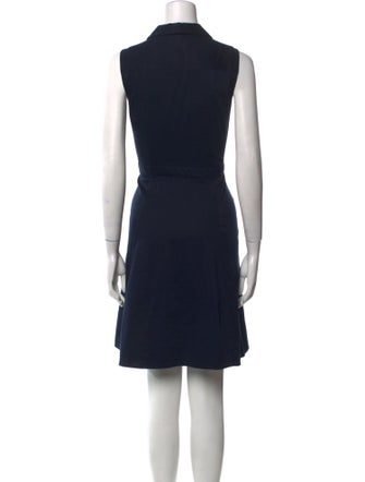 Donna Karan V-Neck Knee-Length Dress