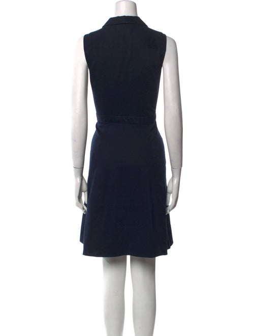 Donna Karan V-Neck Knee-Length Dress