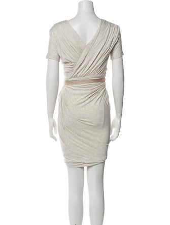 Donna Karan V-Neck Knee-Length Dress