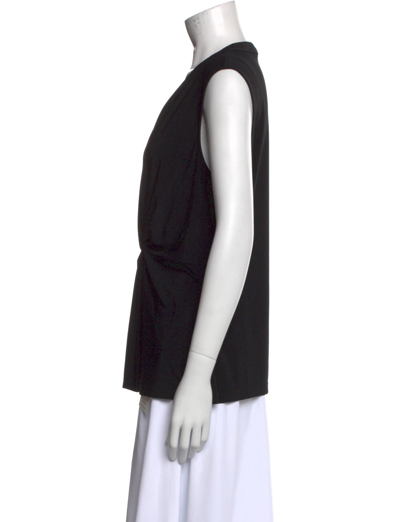 Donna Karan V-Neck Sleeveless Top