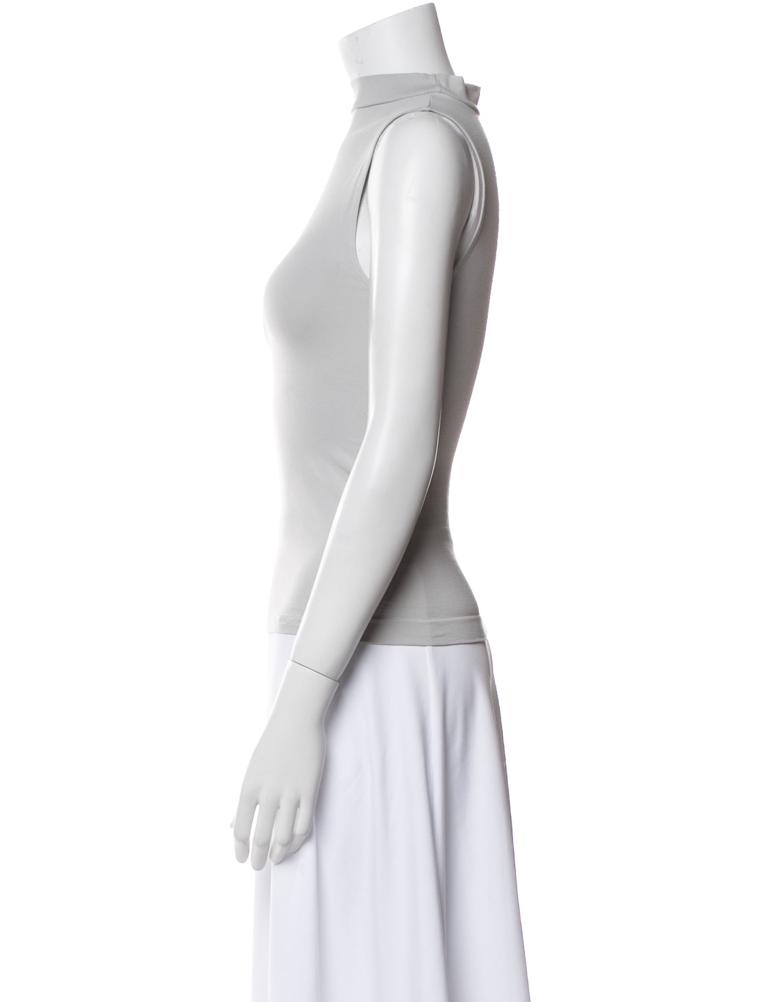 Donna Karan Turtleneck Sleeveless Top