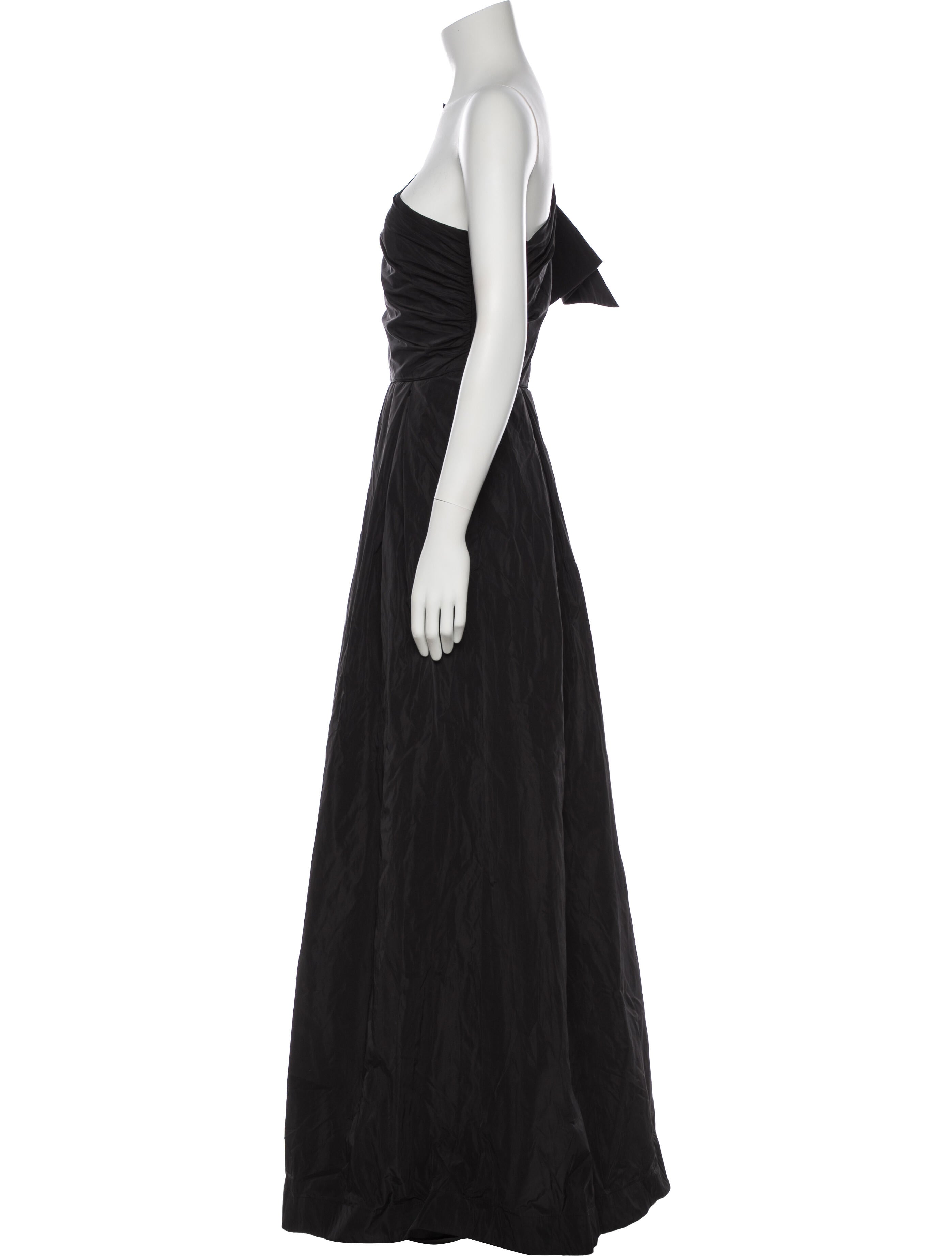 donna karan long black dress Spring Event Season has arrived. Explore evening wear on DonnaKaran.com