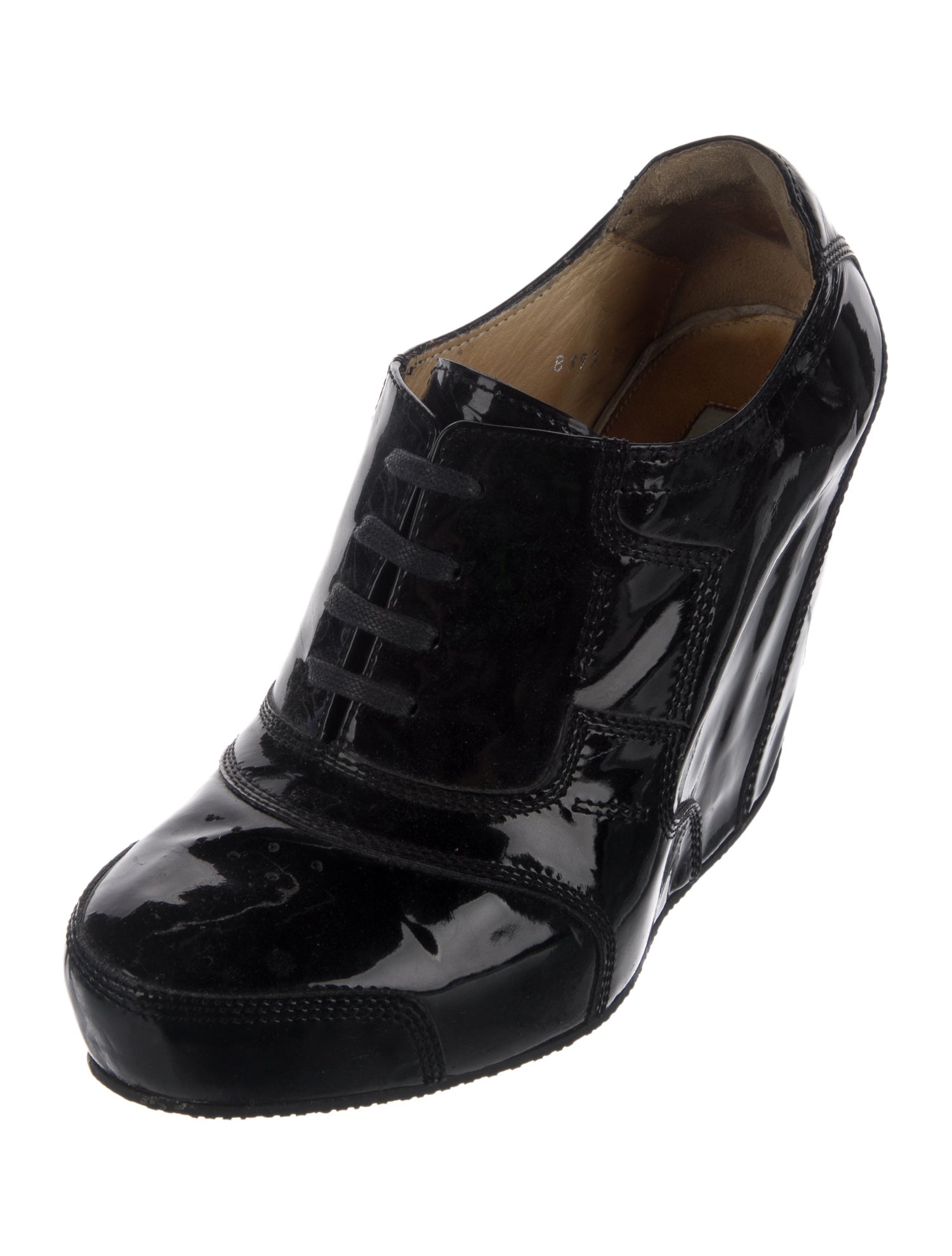 Dries Van Noten Patent Leather Pumps