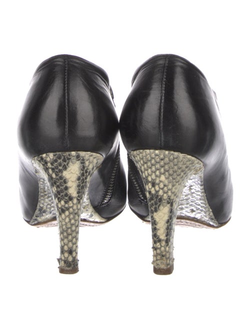 Dries Van Noten Leather Pumps