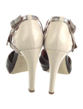 Dries Van Noten Leather D'Orsay Pumps