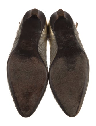 Dries Van Noten Leather Pumps