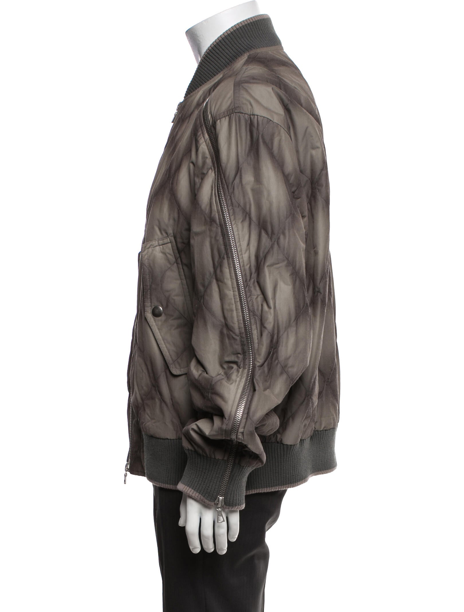 moncler モンクレール  fragment raptor Moncler x Fragment Design MA-1 Raptor Reversible Nylon Bomber
