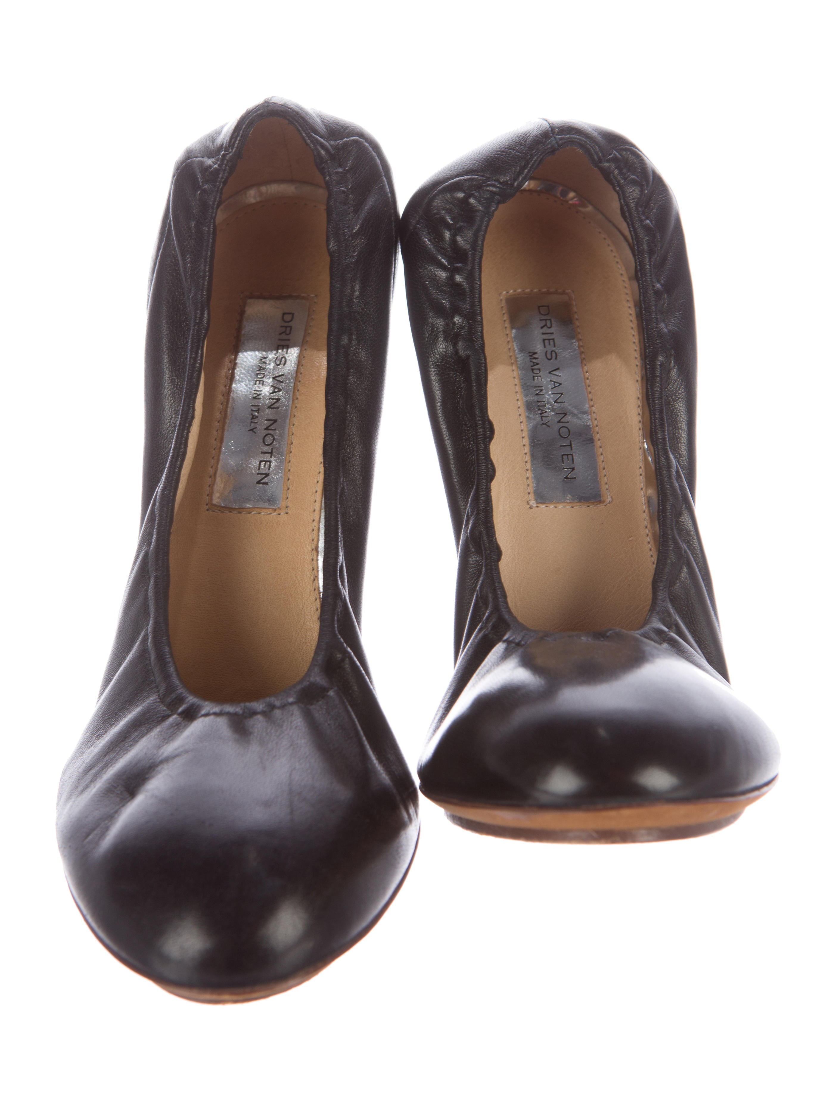 dries van noten patent leather round