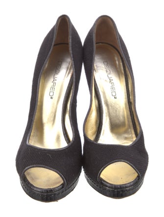 Dsquared² Suede Pumps