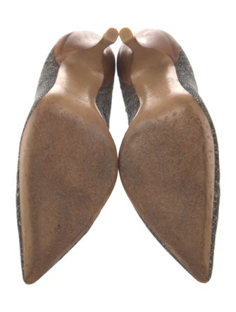 Dsquared² Velvet Floral Print Pumps