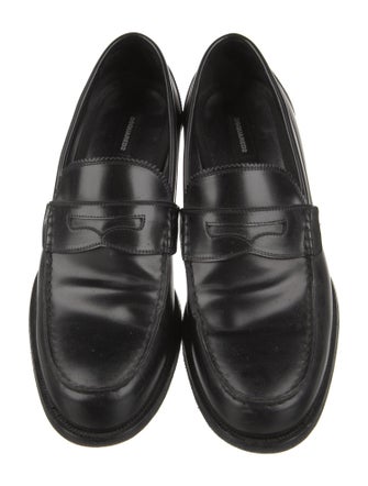 Dsquared² Leather Scalloped Accent Dress Loafers