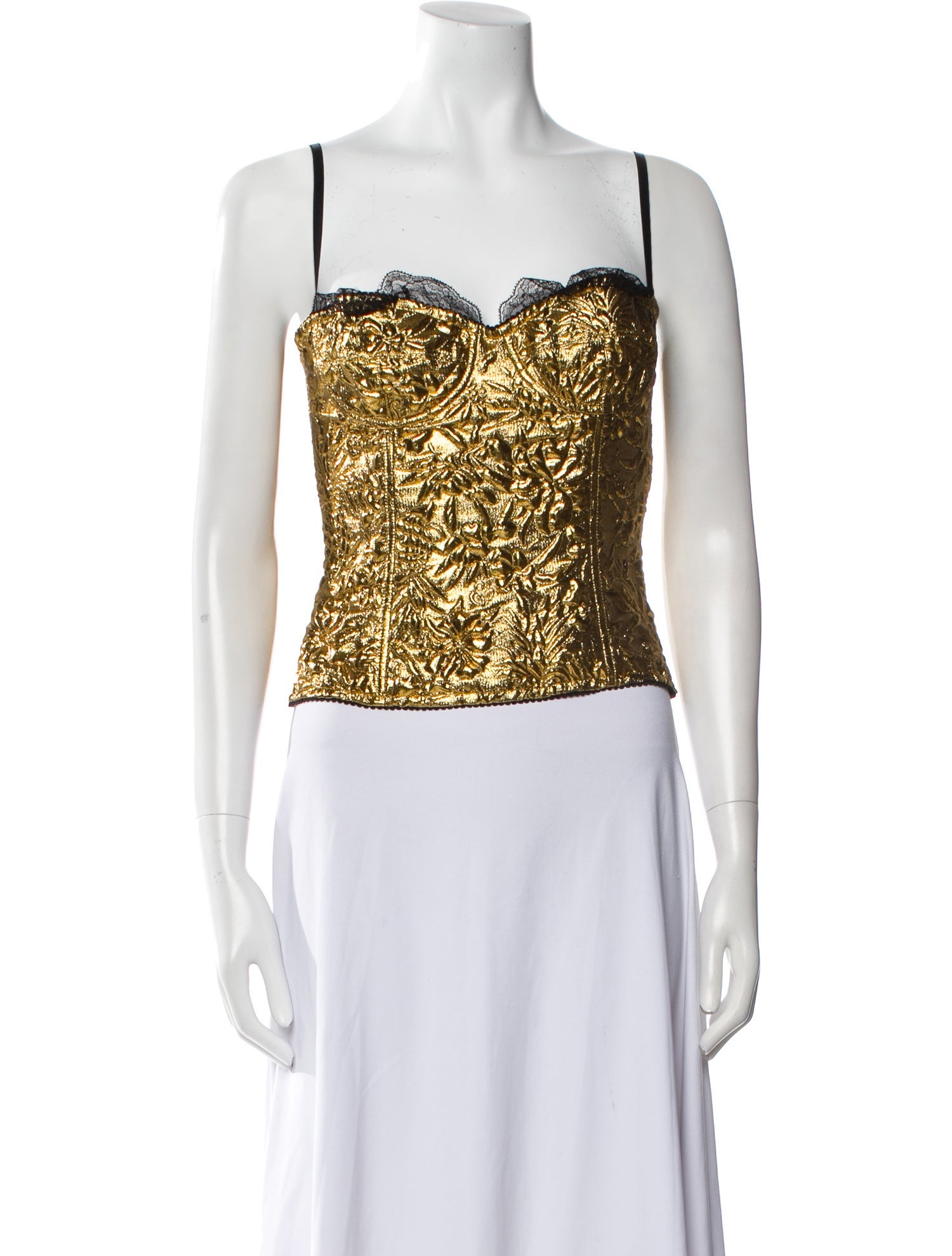 Dundas Square Neckline Sleeveless Crop Top