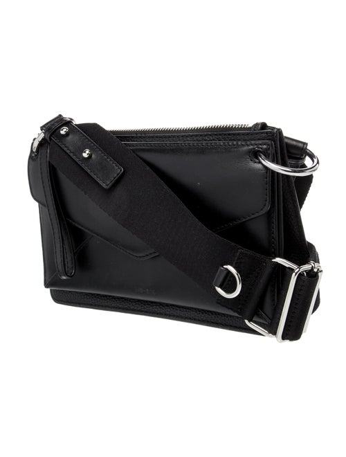 WE-AR4 Leather Messenger Bag
