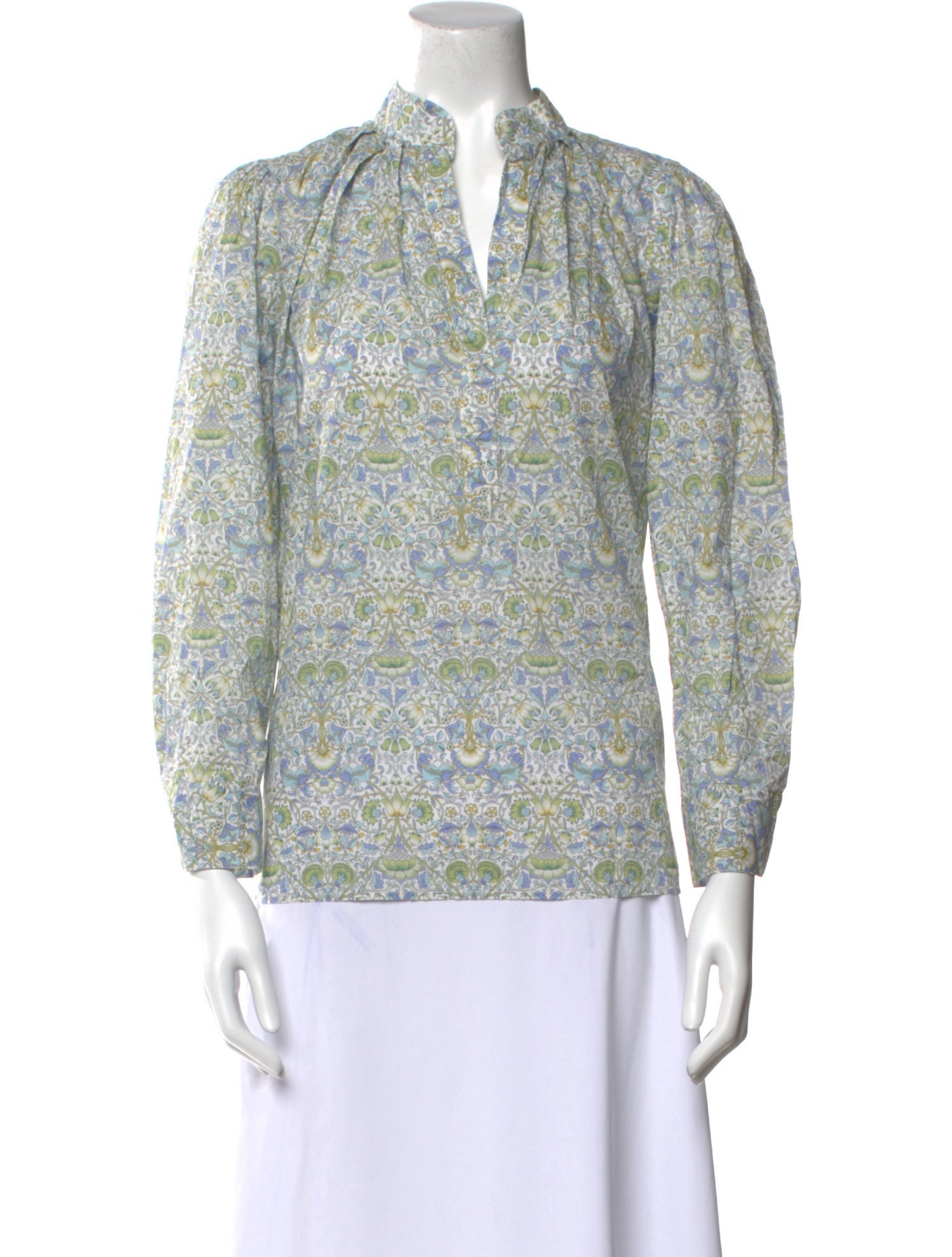 WE-AR4 Floral Print V-Neck Blouse