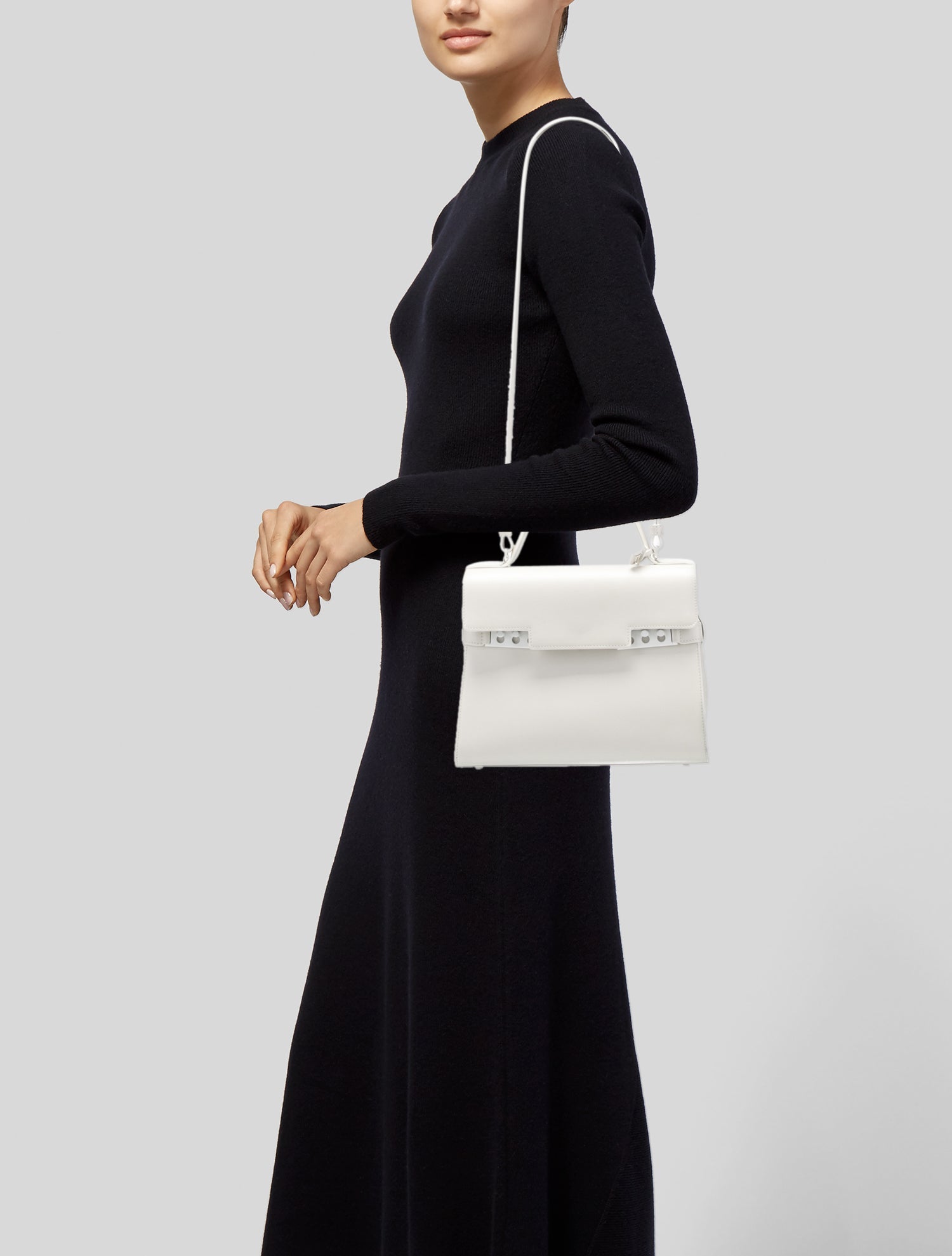 Delvaux Calf Leather Silky Tempete MM