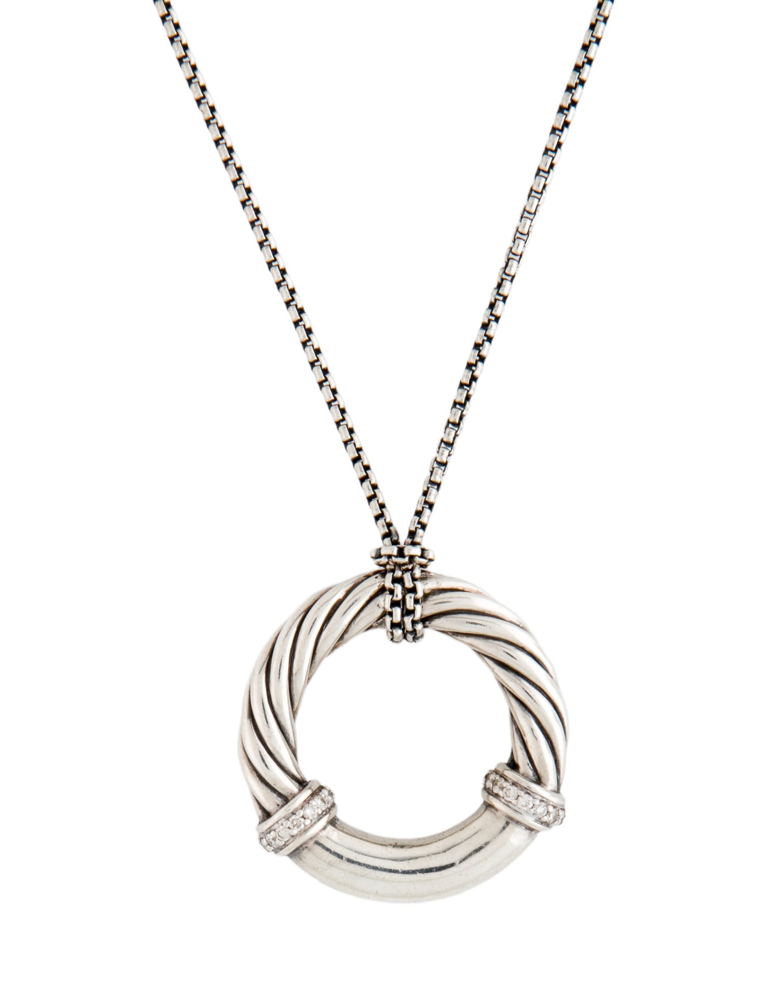 David Yurman Diamond Metro Circle Pendant Necklace