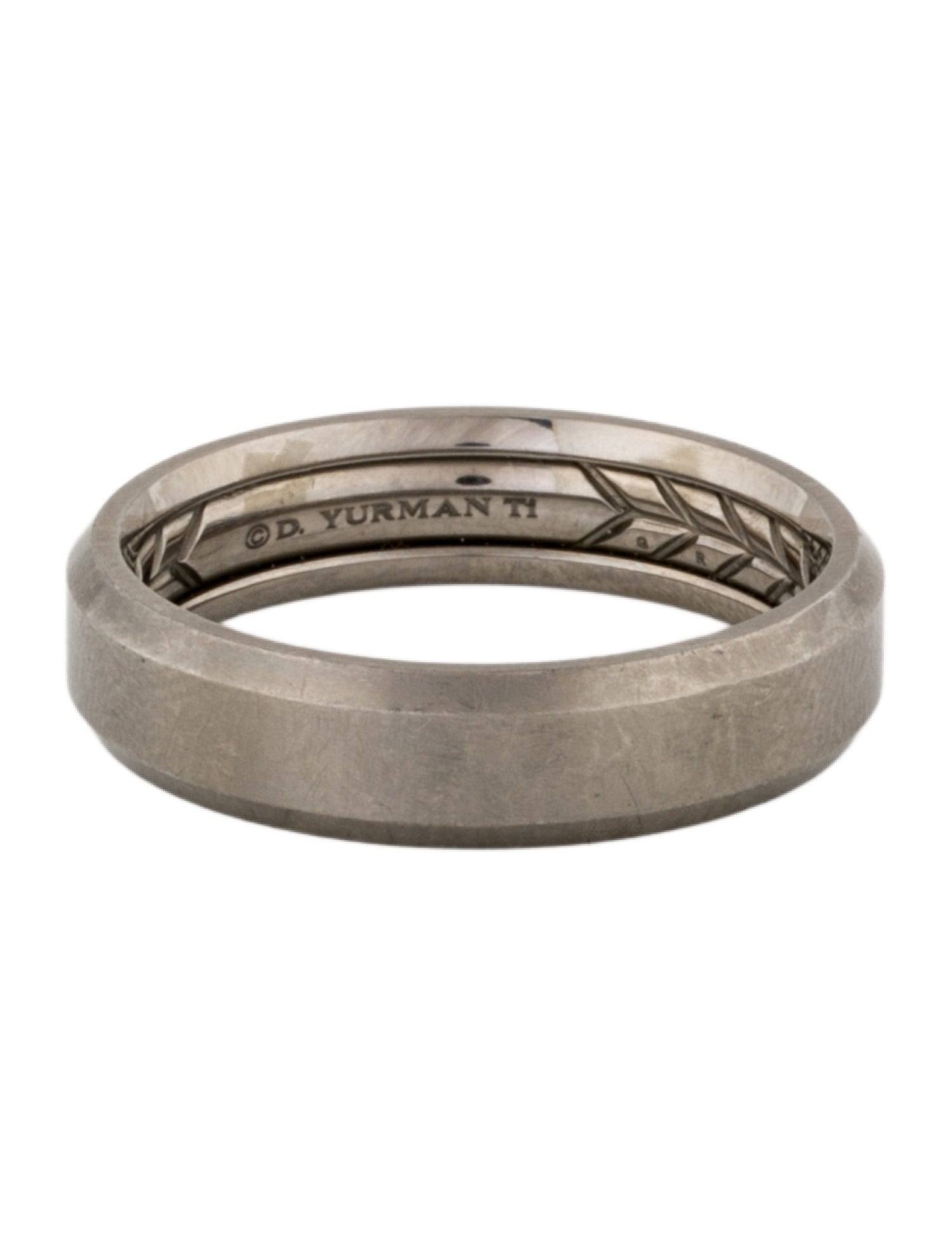 David Yurman Beveled Band Ring