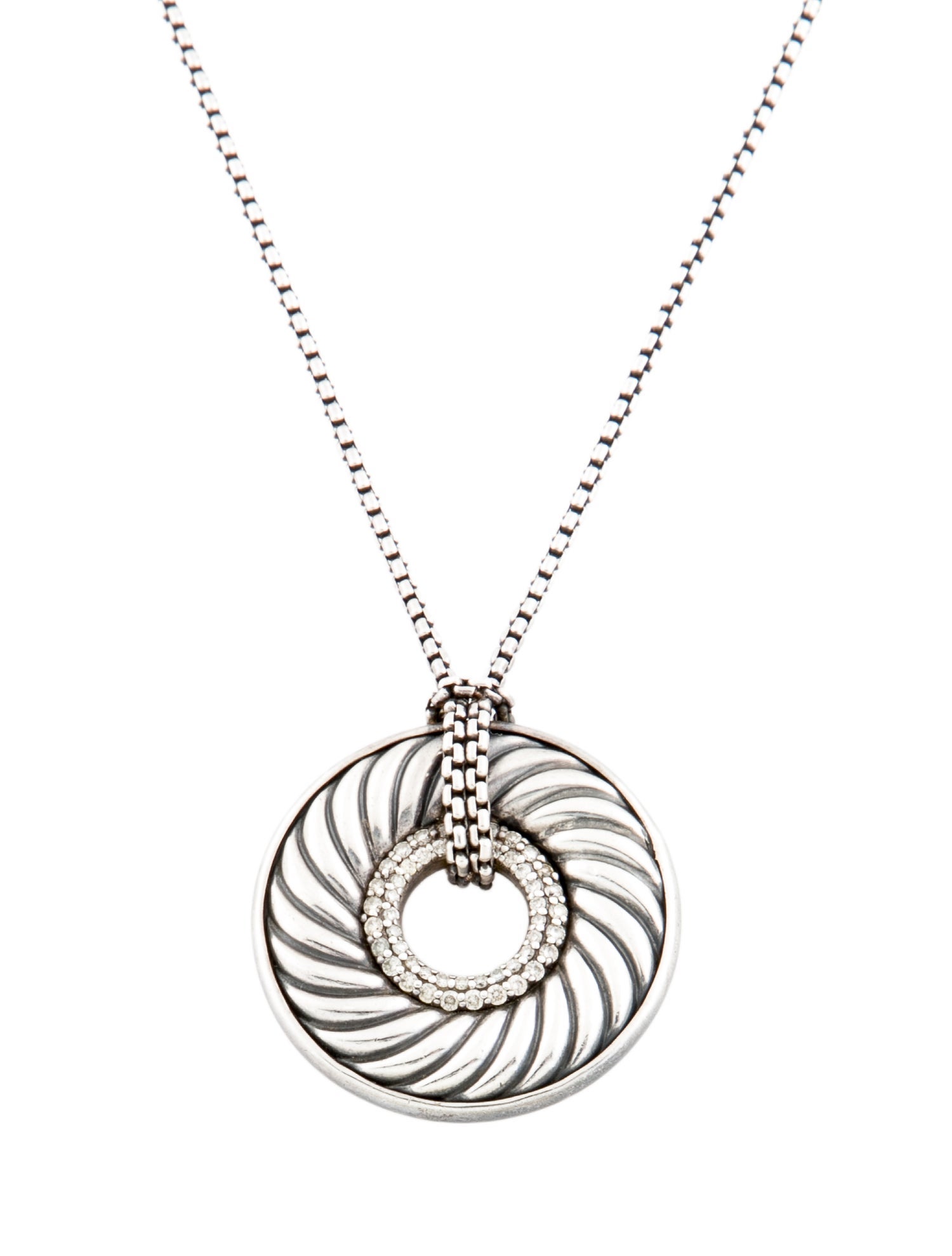 David Yurman Diamond Thoroughbred Cable Circle Pendant Necklace