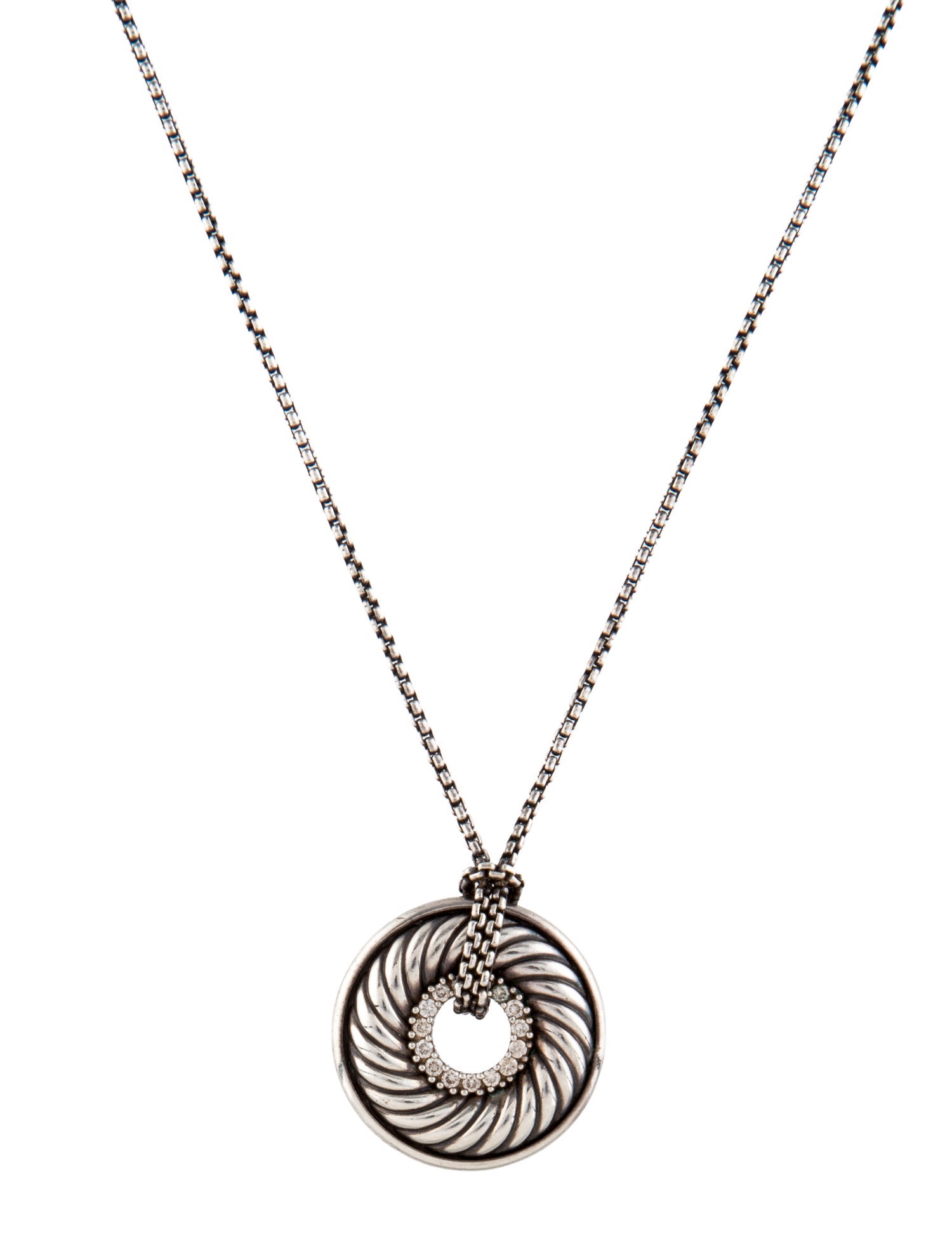 David Yurman Diamond Thoroughbred Cable Circle Pendant Necklace