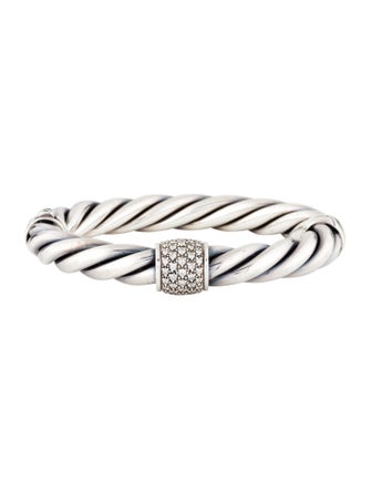 Ring Diamond Metro Bangle