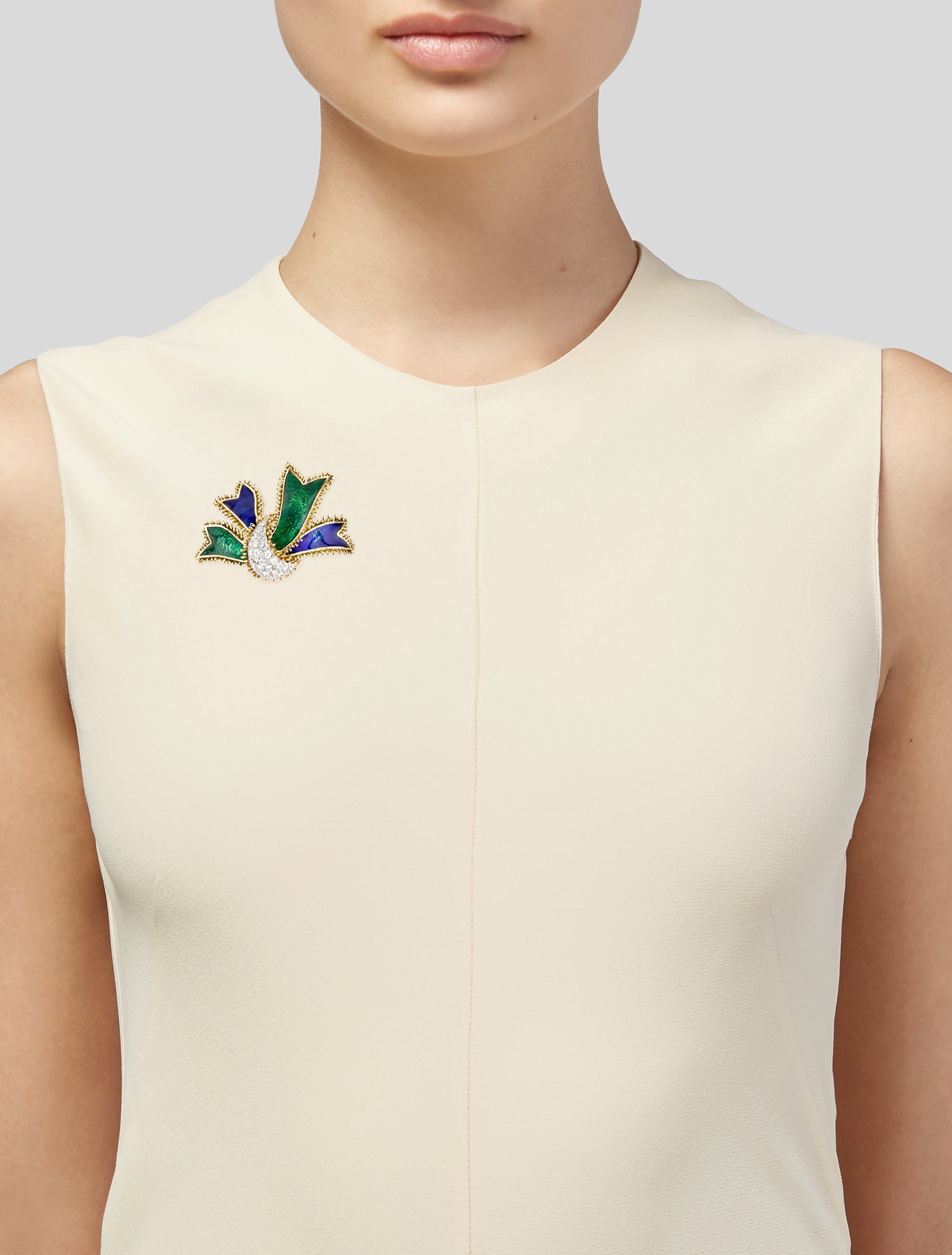 David Webb 2.86ctw Diamond & Enamel Brooch