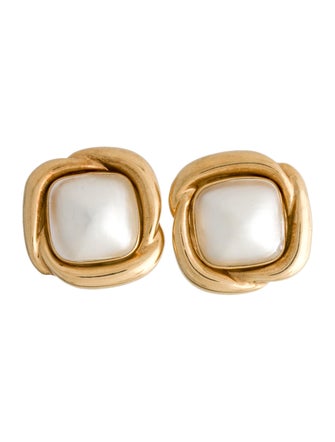 Earrings 14K Mabè Pearl Clip-On Earrings