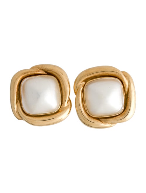 Earrings 14K Mabè Pearl Clip-On Earrings