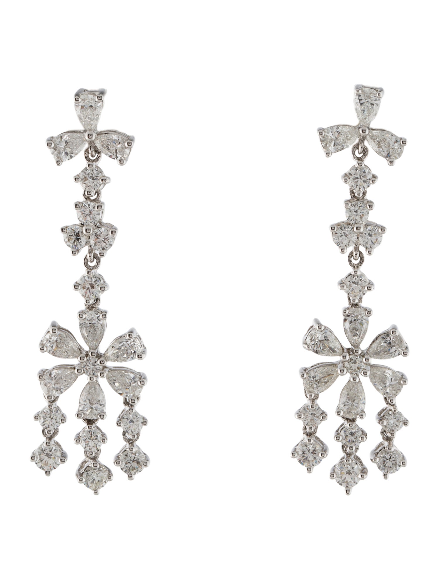 Earrings 18K 2.28ctw Diamond Drop