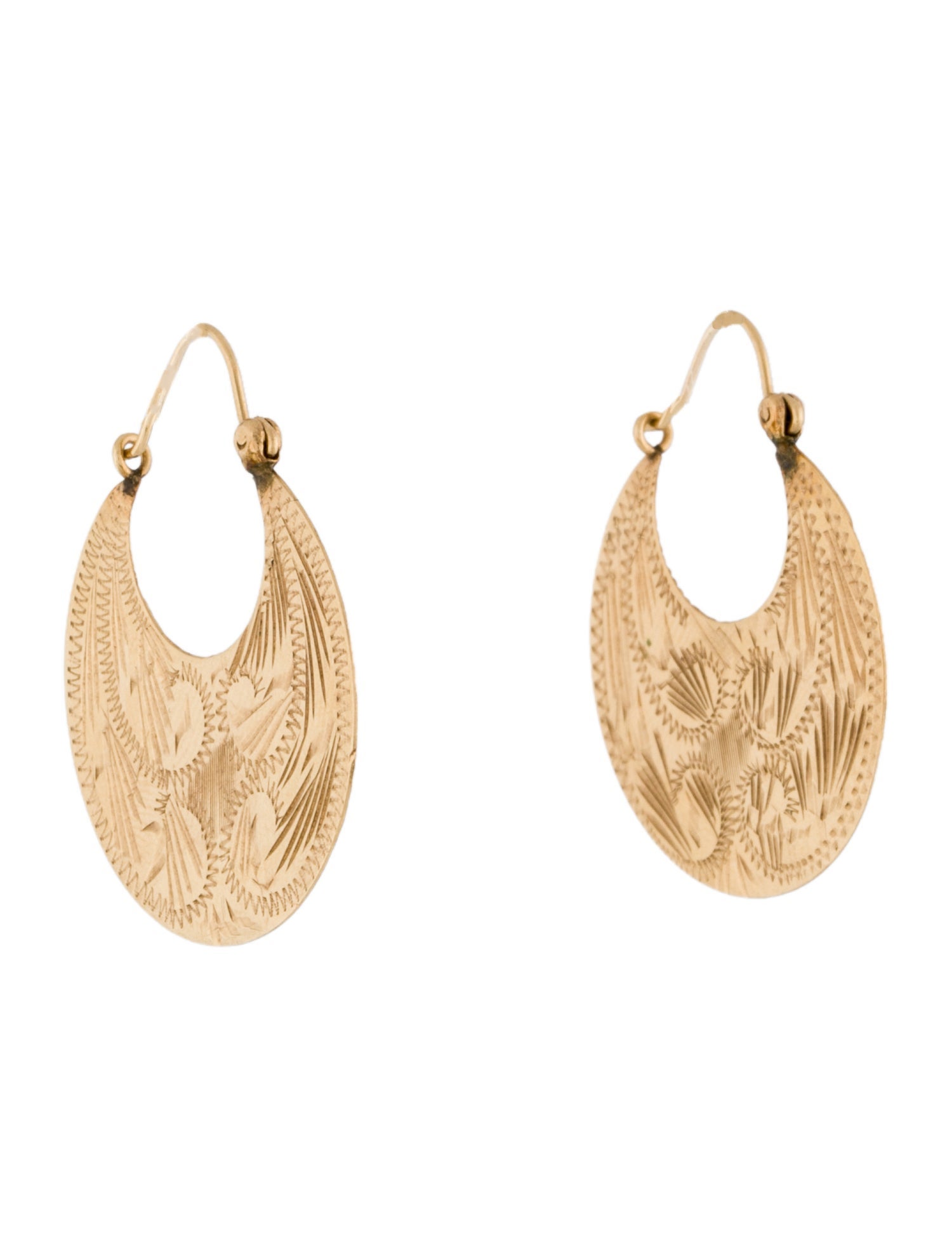 Earrings 14K Carved Design Hoop