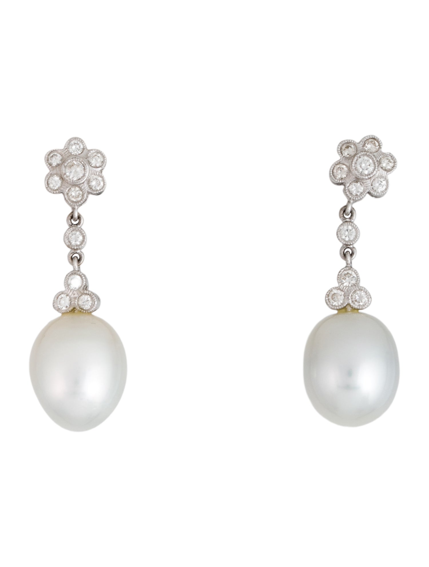 Earrings 18K Pearl & Diamond Drop