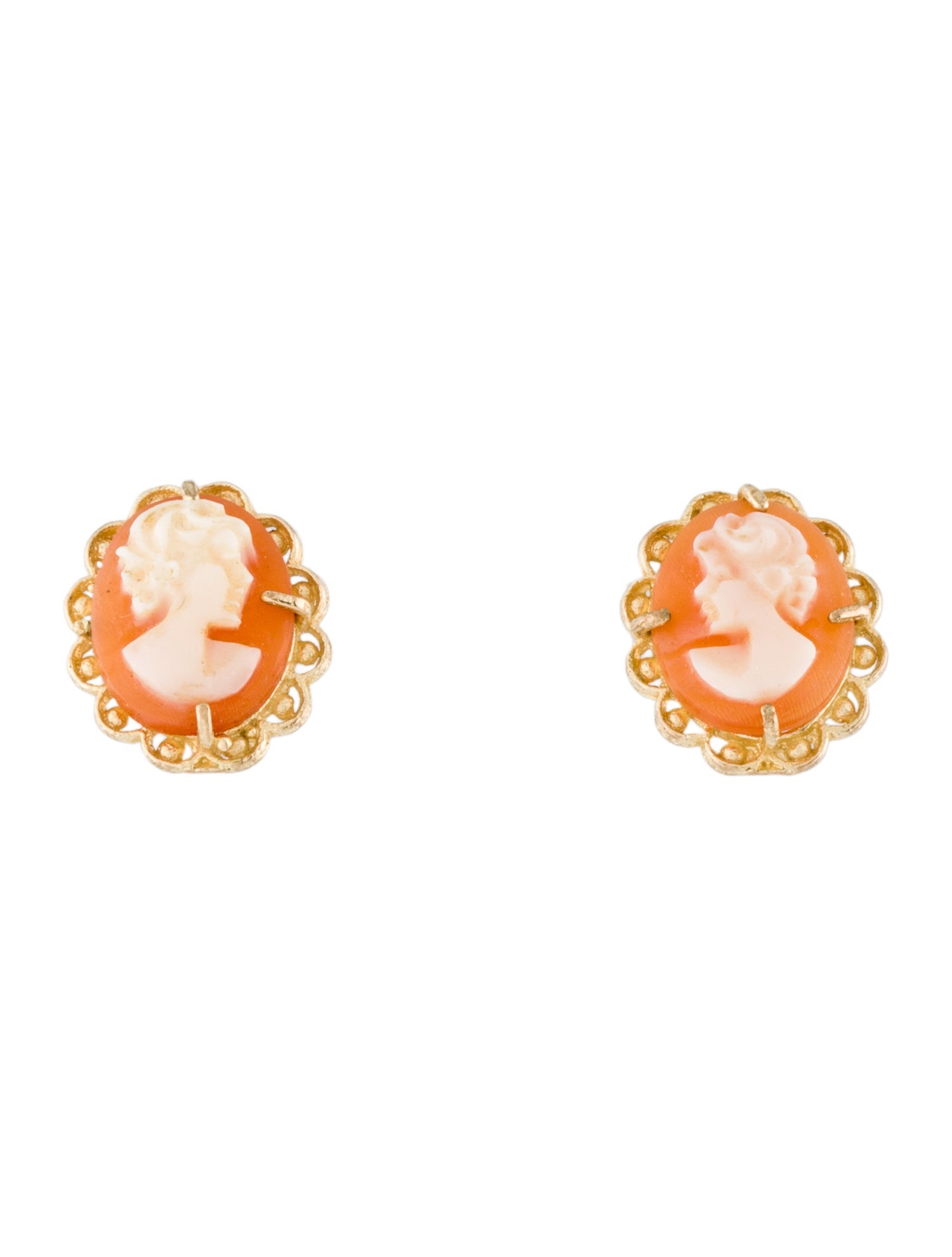 Earrings 10K Shell Cameo Stud