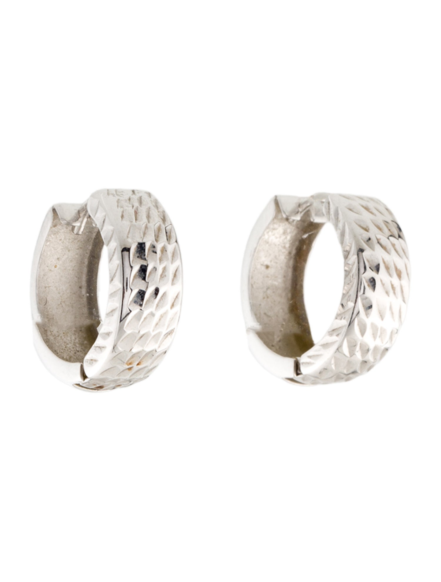 Earrings 10K Textured Huggie