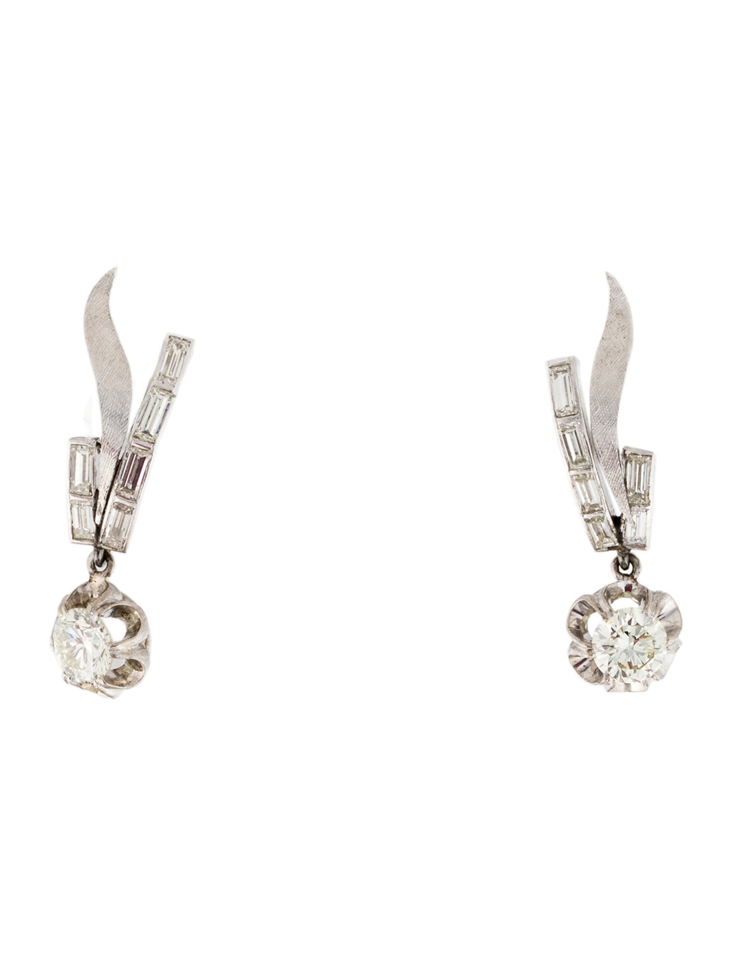 Earrings 1.98ctw Diamond Drop