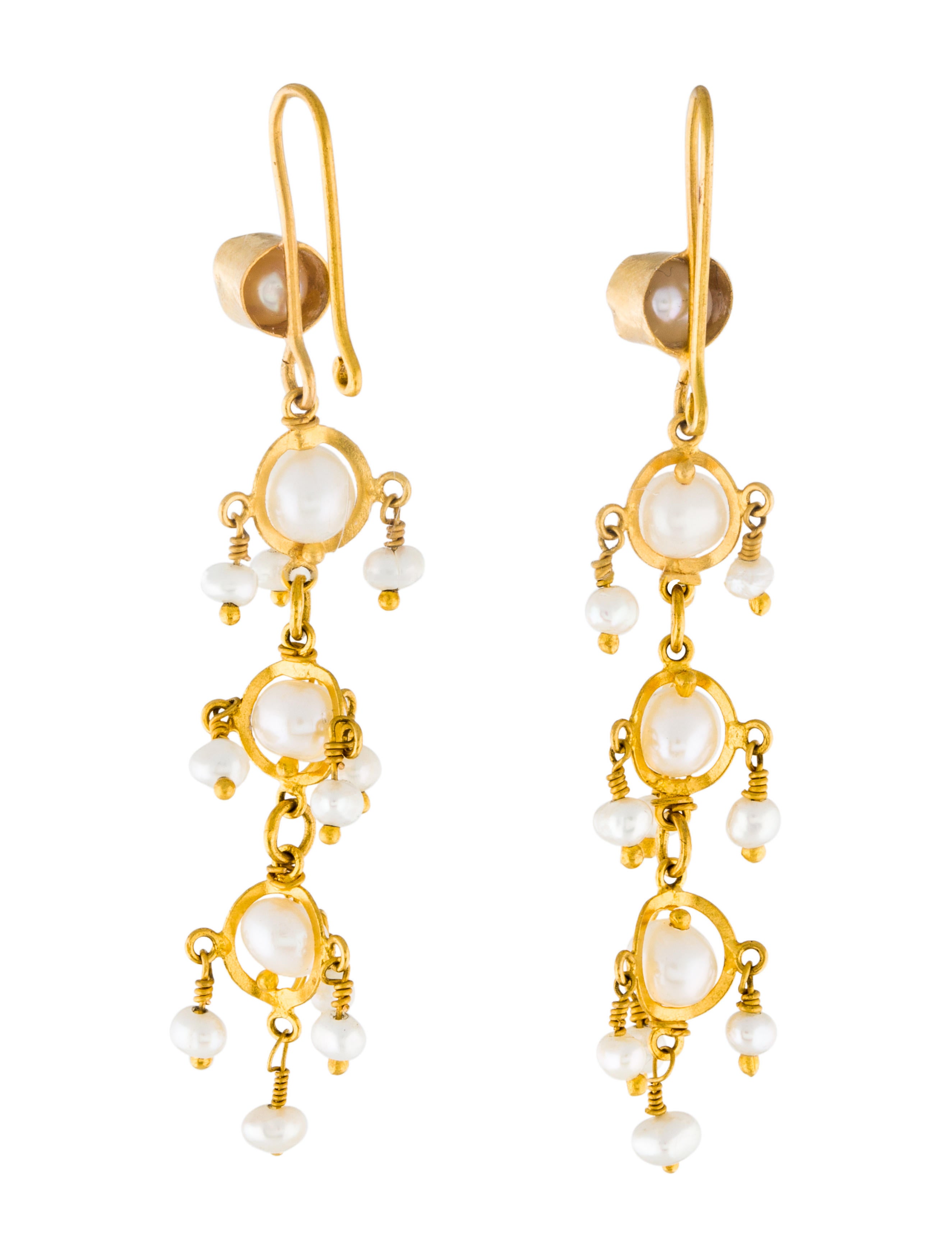 18k pearl drop earrings earrings earri40502 the realreal 18k pearl drop earrings earrings earri40502 the realreal