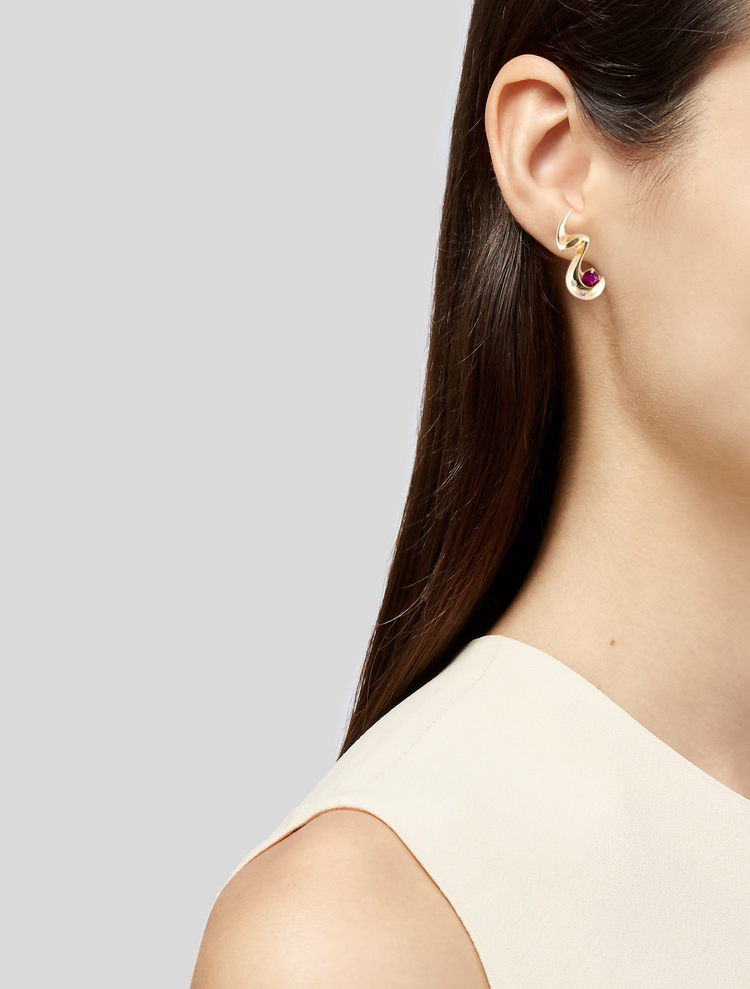 Earrings 14K Ruby & Diamond Earclip